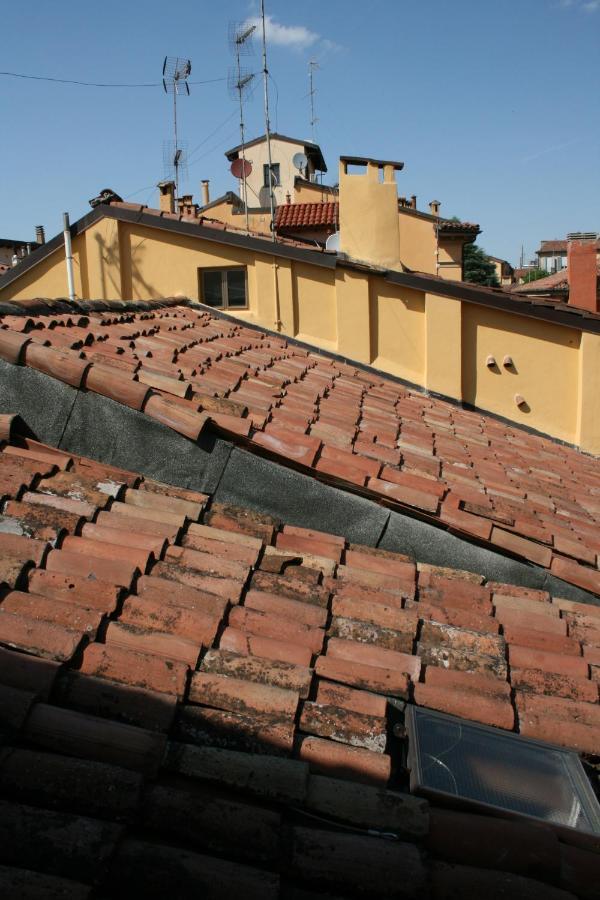 Alloggio Incantevole Sui Tetti Di Bologna Bolonha Exterior foto